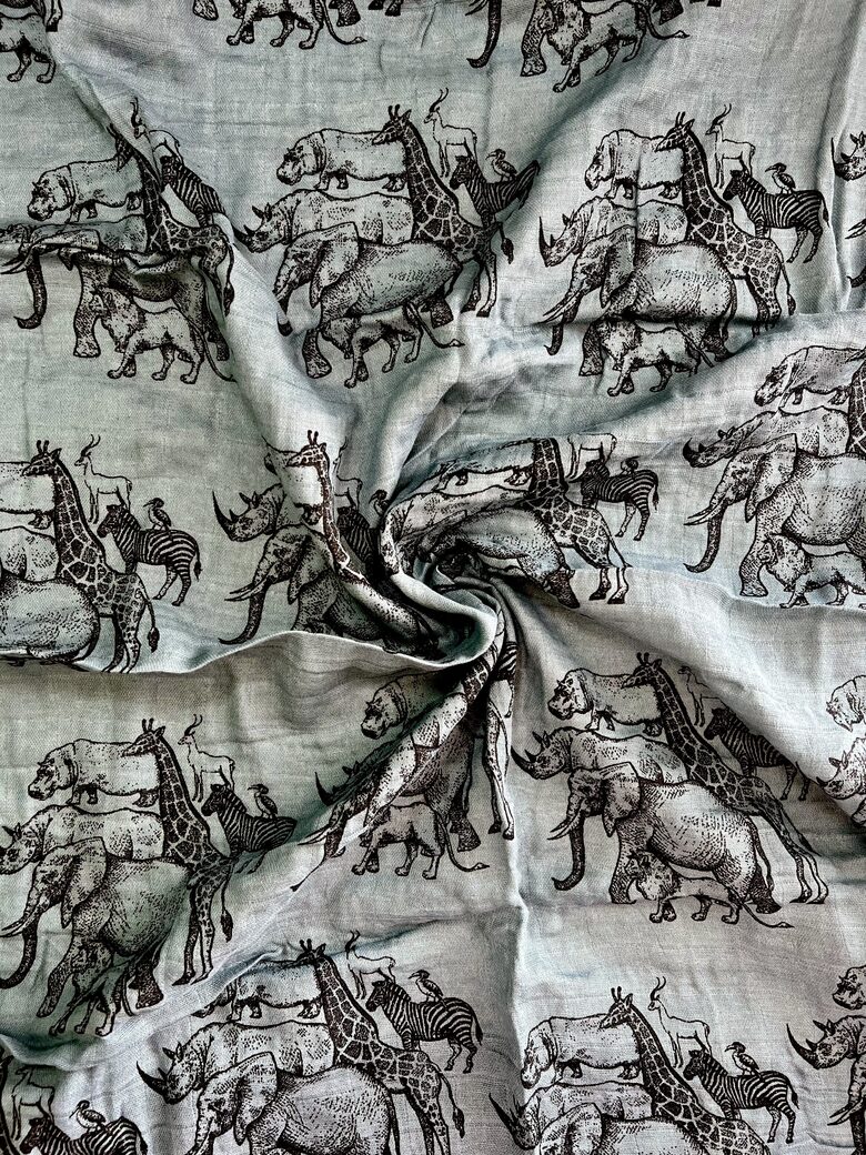 KOKVILNAS SEDZIŅA, 110X120CM - ZILA AR SAFARI ZVĒRIEM