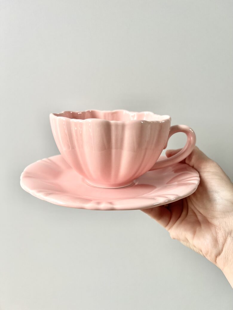 KRŪZE AR TASĪTI, KRĒMĪGI ROZĀ