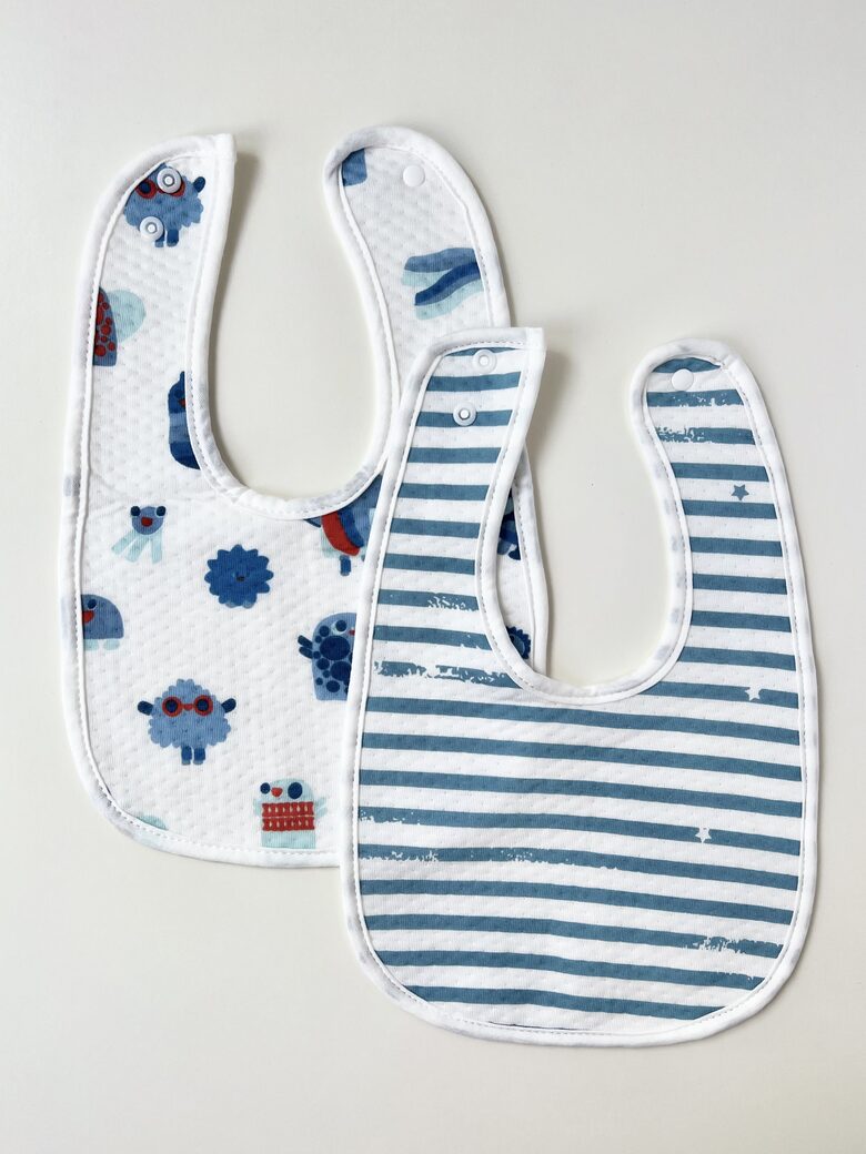 PRIEKŠAUTIŅI, KOKVILNAS, ZILI AR STRĪPĀM UN PUTNIŅIEM, 2 GAB.