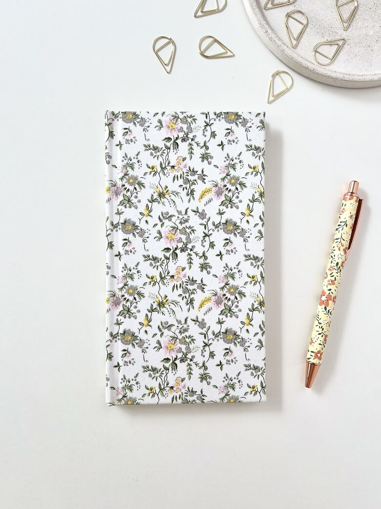 BLOCIŅŠ, 18x10CM, DZELTENS, AR ZIEDIEM