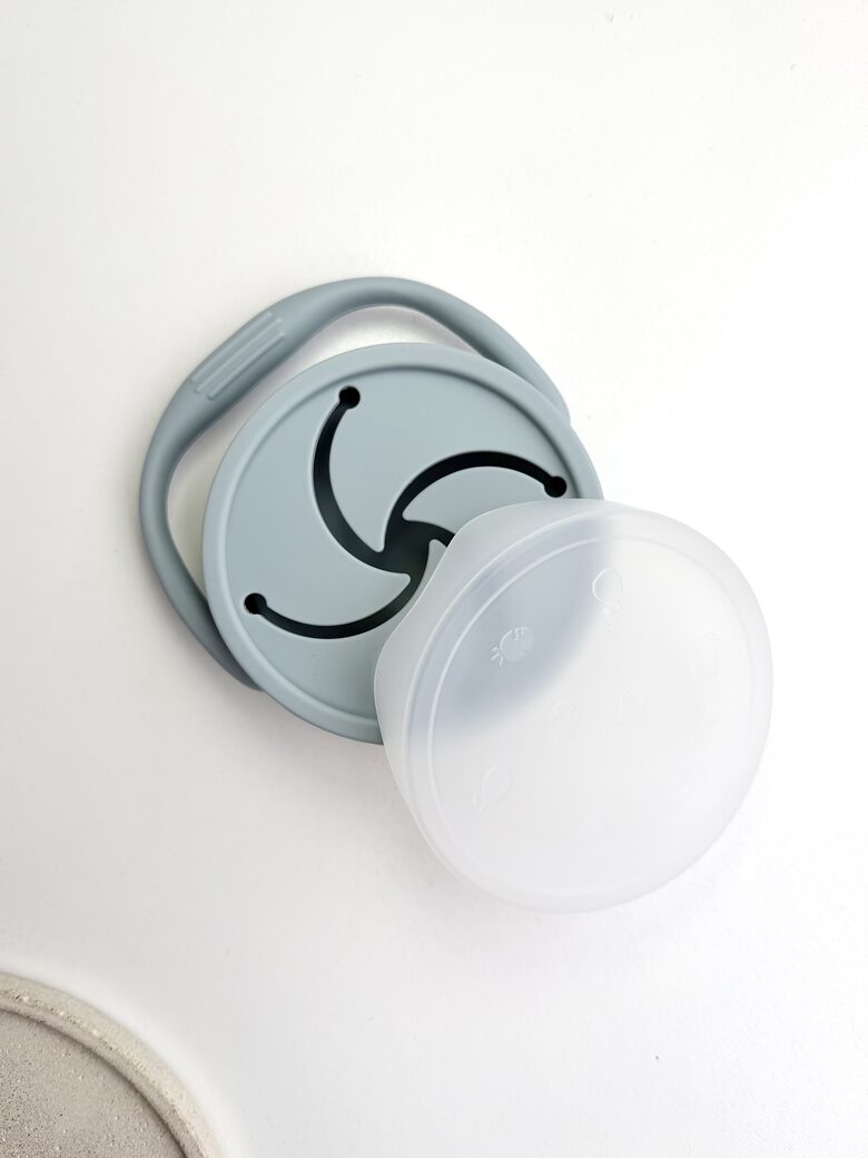 SILIKONA UZKODU TRAUKS, AR VĀKU, ZILS