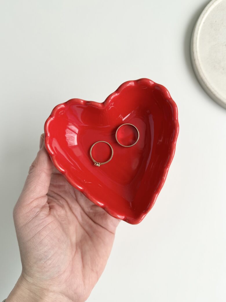 ROTU/SĪKUMU TRAUCIŅŠ, SARKANA, SIRDS, 10CM