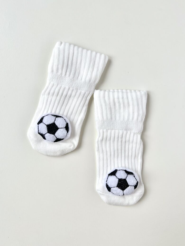 ZEĶĪTES, BALTAS - FUTBOLA BUMBAS