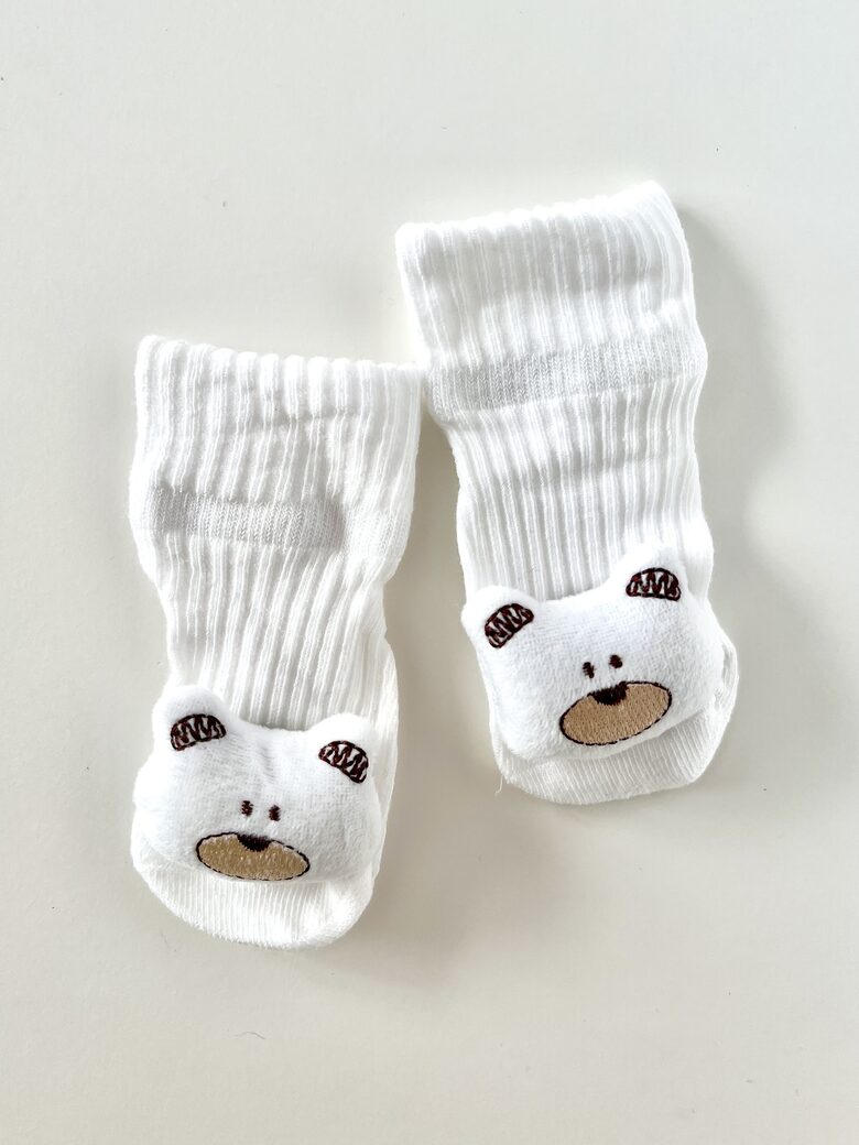 ZEĶĪTES, BALTAS - LĀCĪŠI