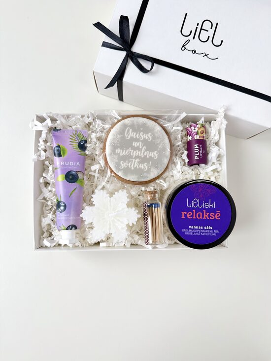 MIERPILNA ZIEMAS DĀVANA