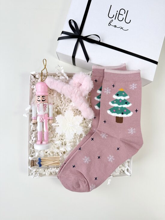 ZIEMAS PASAKAS KASTE