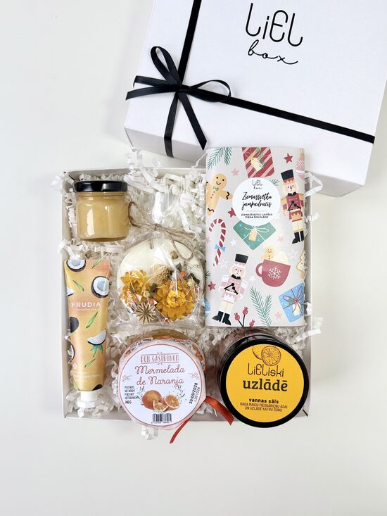 PRIEKA UN GARDUMU DĀVANA