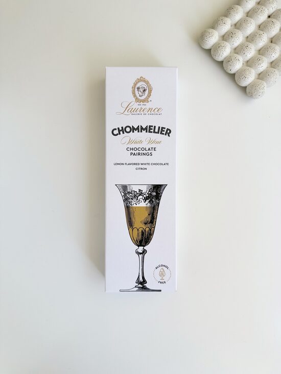BALTĀ ŠOKOLĀDE AR CITRONIEM, LAURENCE, CHOMMELIER WHITE WINE