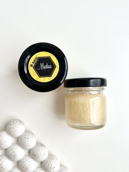 KRĒMVEIDA MEDUS, BAĻĻAS, 40 G