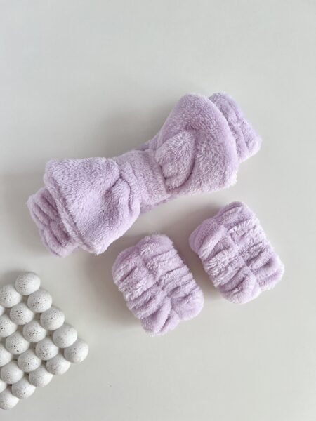 SPA GALVAS SAITE UN APROCES, VIOLETAS